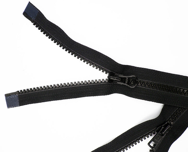 Plastic Zipper: 2-Way / Open End / Plastic Teeth / Regular Heads x 2 / Teeth & Tape Colour is Black