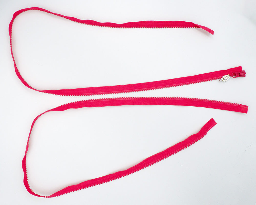 Plastic Zipper: 2-Way / Open End / Plastic Teeth / Regular Heads x 2 / Teeth & Tape Colour is Hot Pink